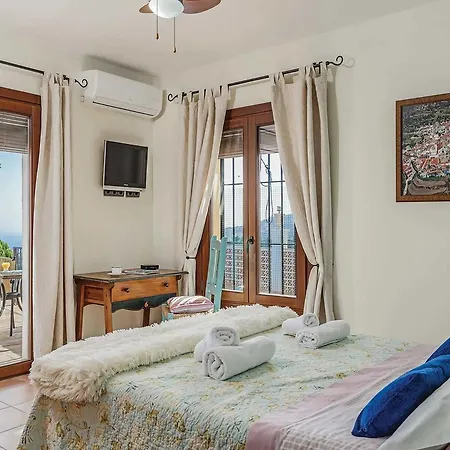 Montecillo Villa